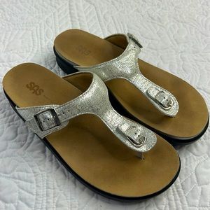 SAS •10• Sanibel Shiny Silver Sandals